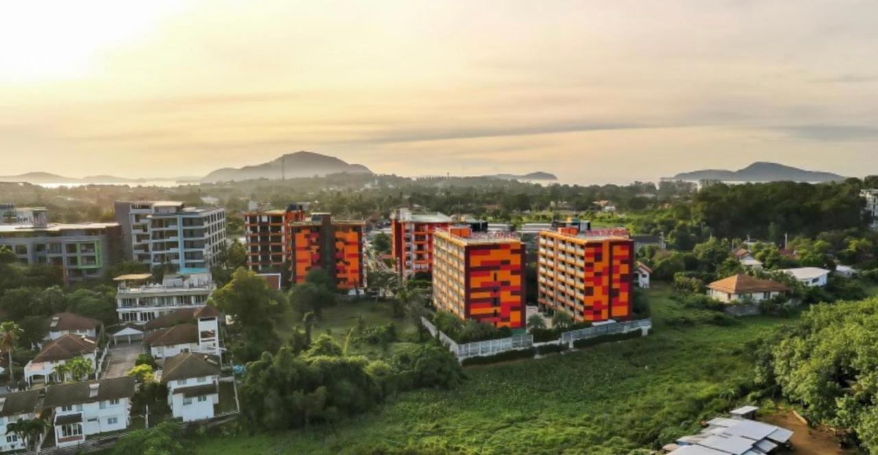 Naiharn Pearl Condo Hotel By Villacarte Nai Harn エクステリア 写真